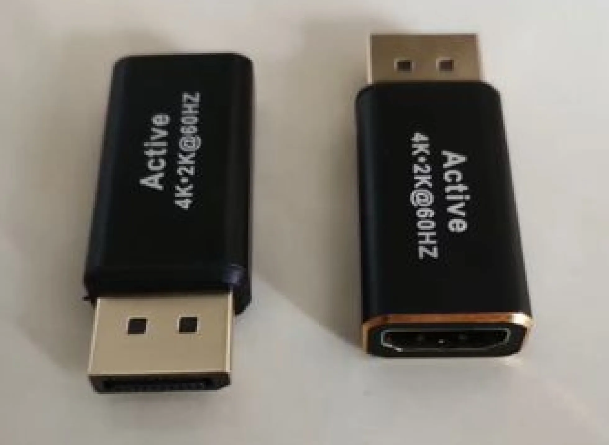 Adapter DisplayPort to HDMI