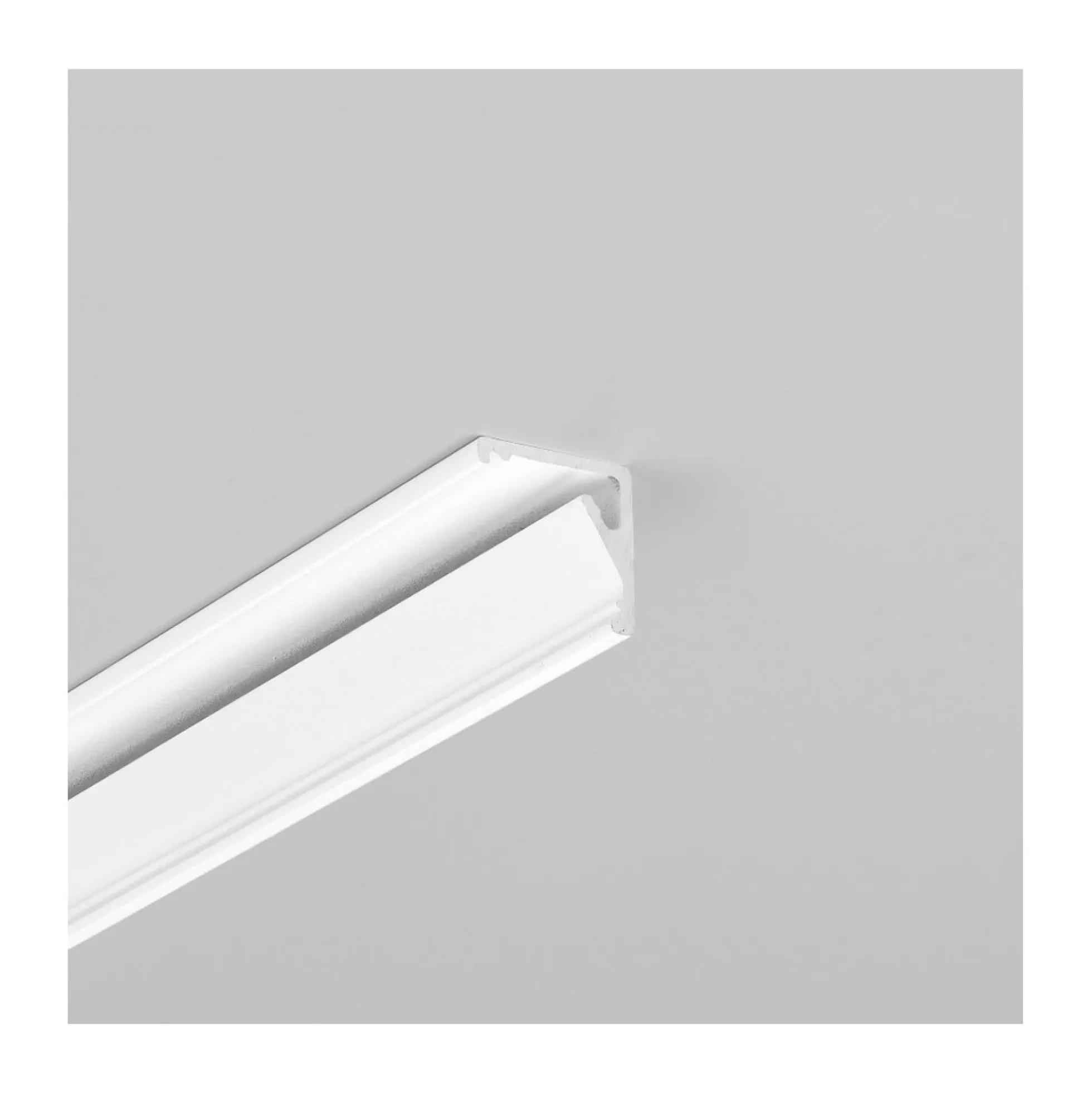 Aluminiumsprofil CABI12 E, hvid lakeret med hjørne og LED skinne