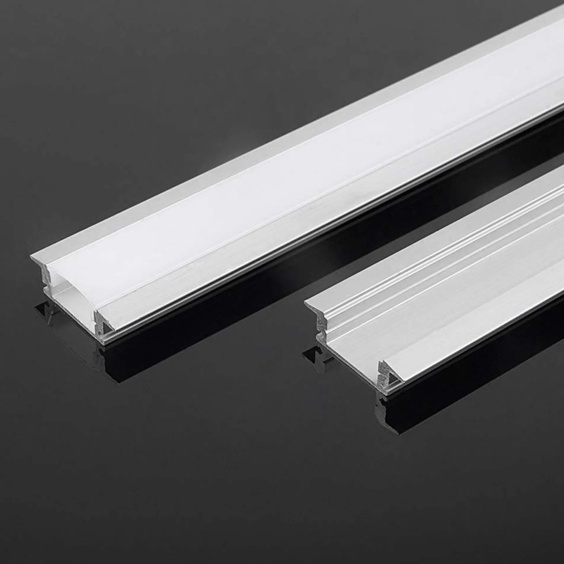 Aluprofil til LED-strip, 2000x24,7x7 mm