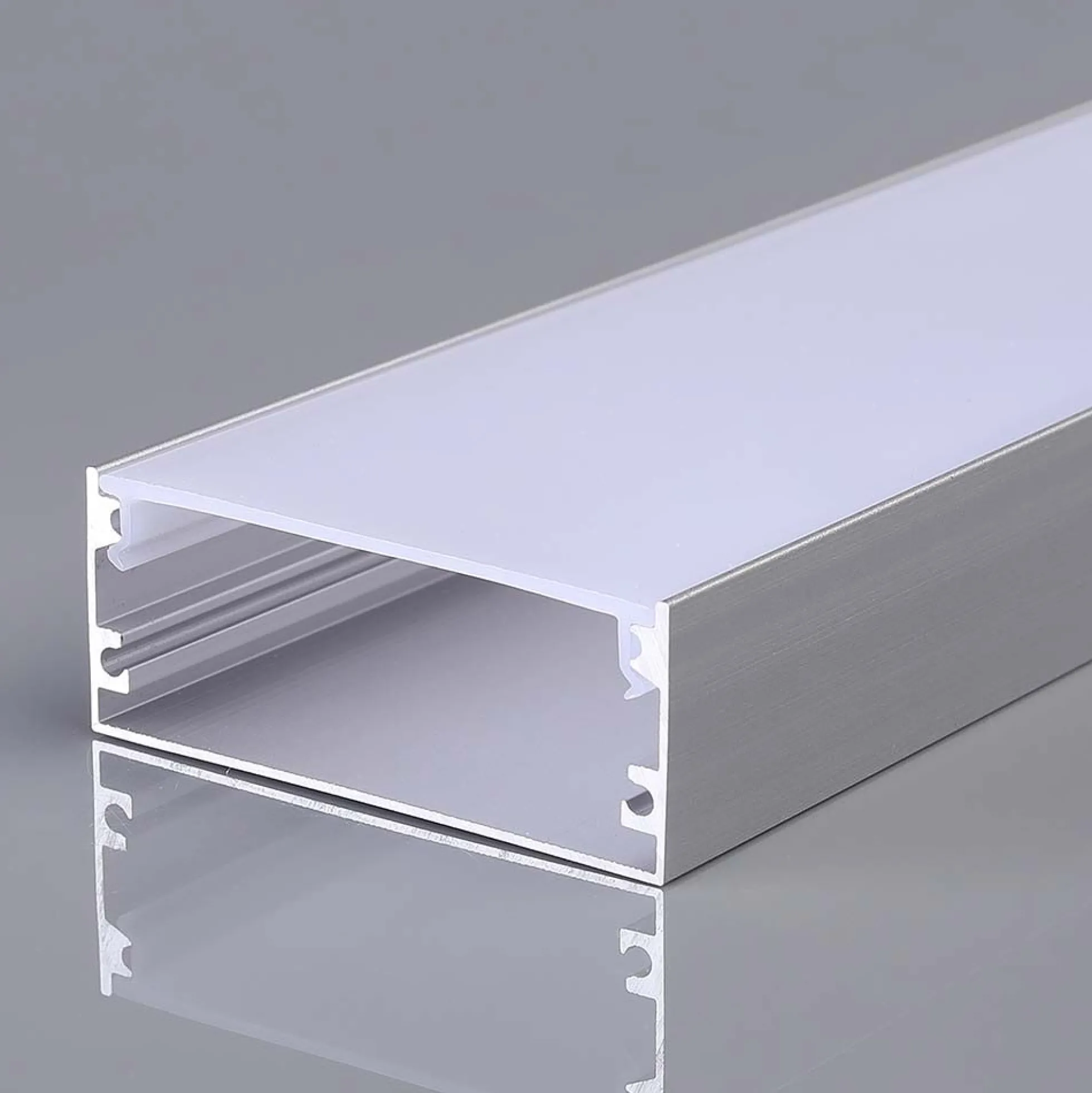 Aluprofil til LED strip, 2000x50x20 mm, sølvhus