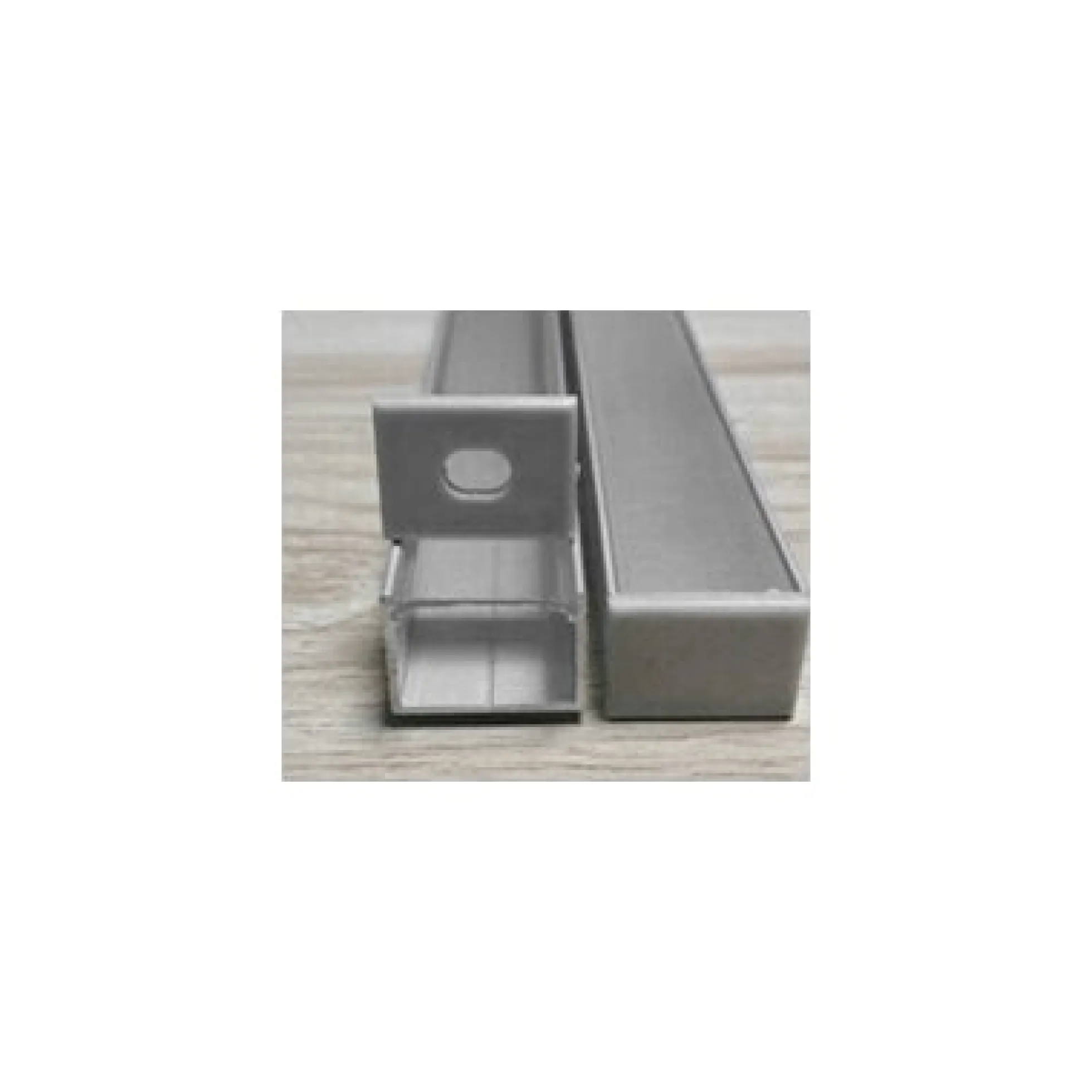 Aluprofil 18x13 til LED strips, 1 meter, inkl. matteret cover og klips, IP65 og IP68