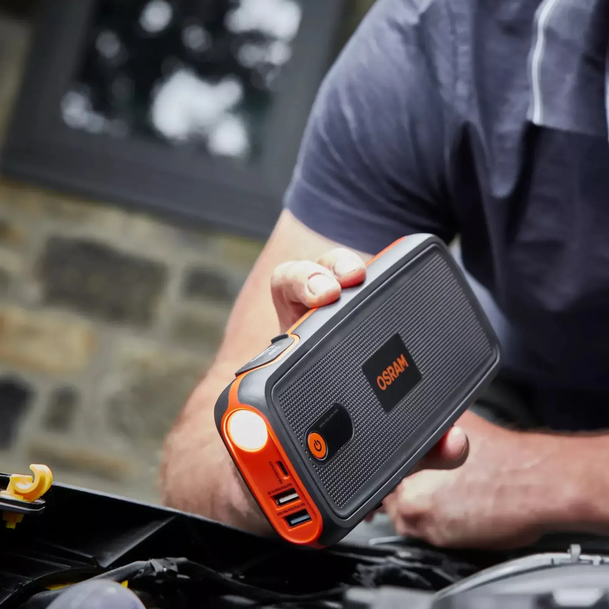 BATTERYstart 400 jump starter med powerbank, 16 800 mAh