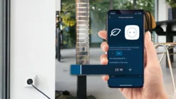Bosch Smart Home stikkontakt kompakt, Matter