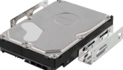 DELTACO monteringsvinkler til 3,5" harddisk i 5,25"