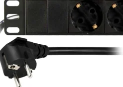 DELTACO strømskinne med 8 schuko jord (side jord), 3 meter ledning, sort