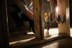 DEWALT 18V XR kulløs XRP slagboremaskine DCD996P2-QW, 2 x 18V/5,0 Ah