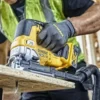 DEWALT 18V XR stiksav DCS334N bøjlehåndtag