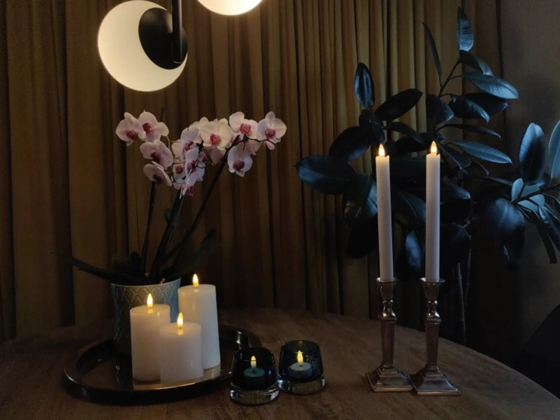 3D kronelys, 2 stk på 25 cm, hvid, bevægelig flamme, timerfunktion - 3D Lys