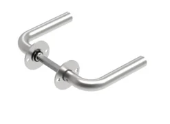 Dørgreb, L-form, ø18 mm, med rosetter, centerafstand 38 mm, matbørstet rustfrit stål