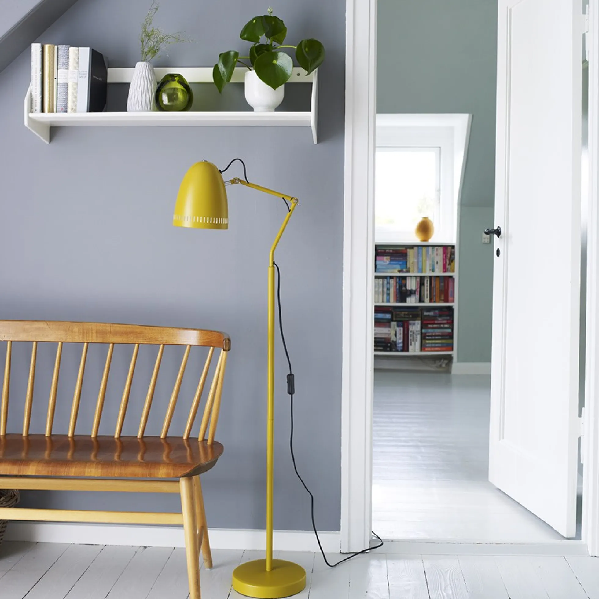 Dynamo gulvlampe, E14, H139 cm, Ø16 cm, mat gul - Superliving