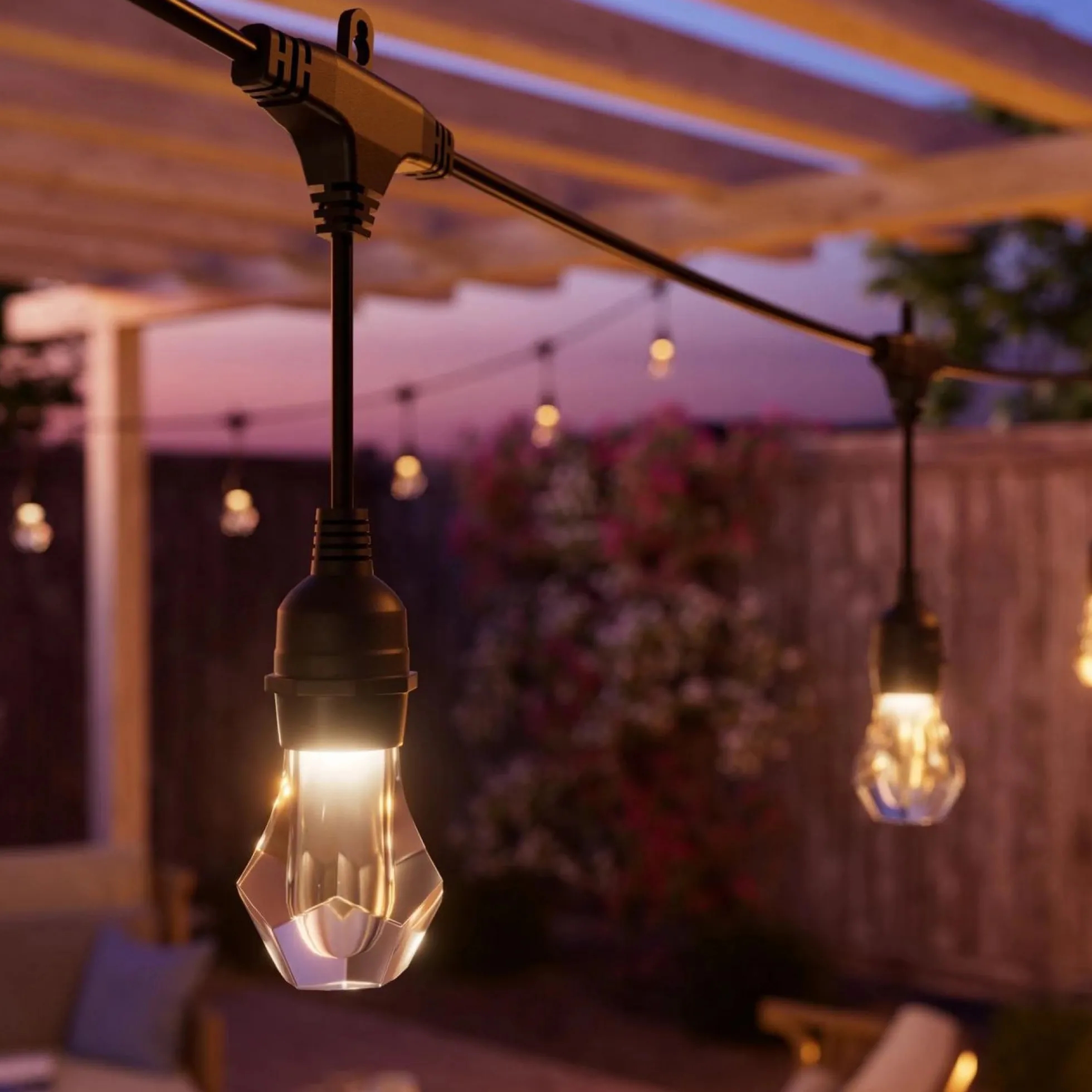 Essentials Matter Outdoor LED-lyskæde udvidelse, 15 meter - Nanoleaf