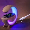 G-formet RGBIC lampe, trådløs oplader, 24x23cm, hvid, Bluetooth, 5V USB