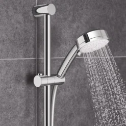 Grohe Tempesta Cosmopolitan 100 mm brusestangsæt, 600mm brusetang, 3 sprays, krom