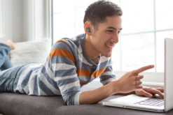 Gumy True Wireless mini earphones, HA-A6T-Z-U, green
