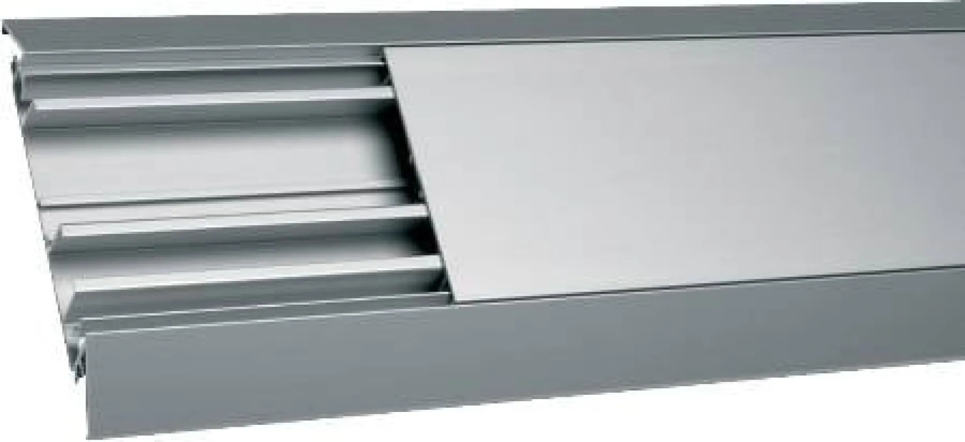 Hager, aluminium gulvkanal 18 x 125 mm, grå/alu, 2 meter