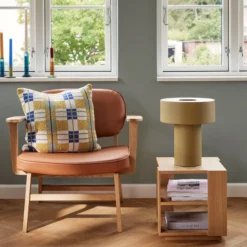 Hübsch Aki bordlampe, khaki
