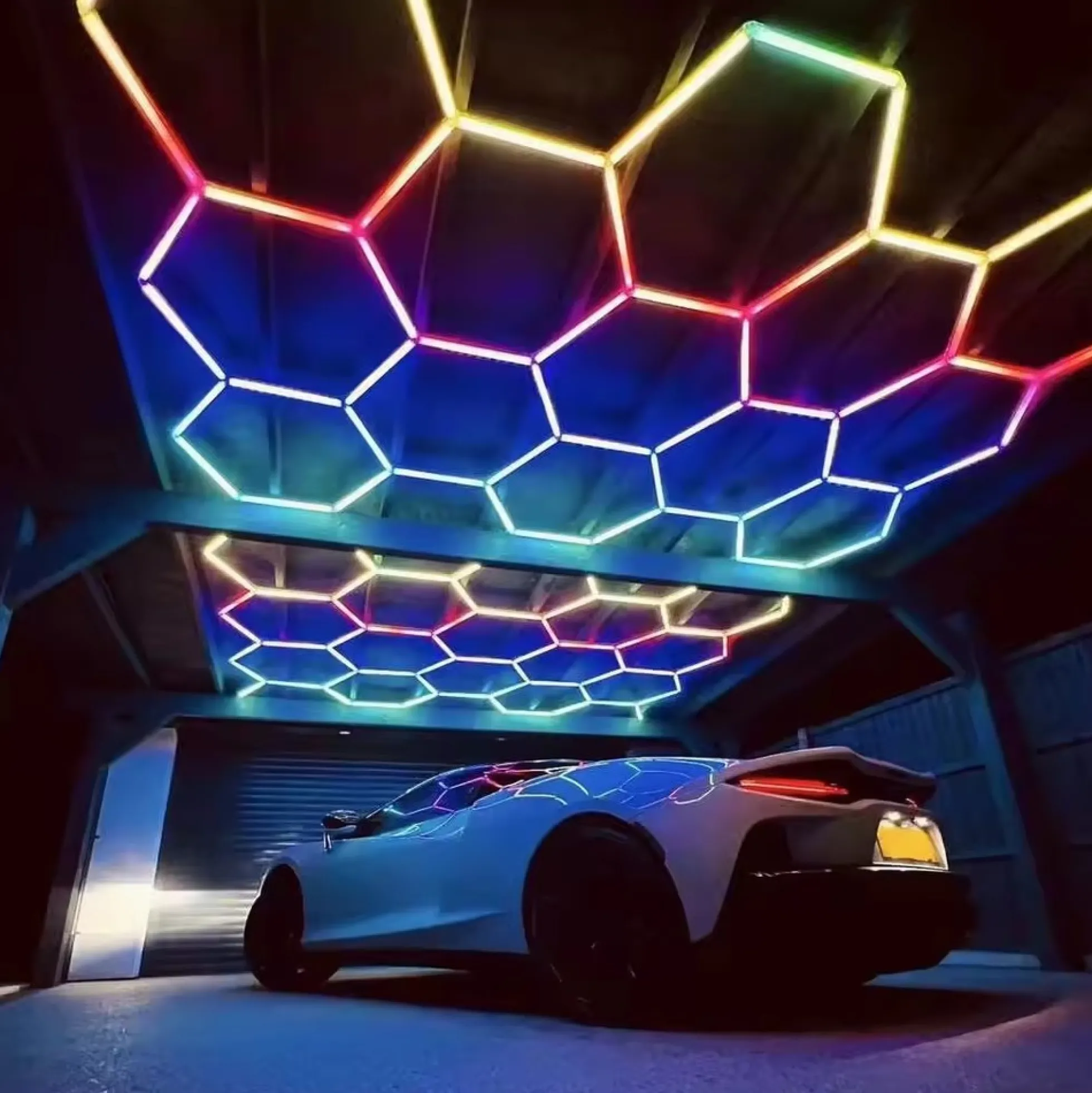 Hexagon LED-lys color, 4 felter, komplet sæt, 64W, RGBIC, inkl. bluetooth controller og strømforsyning