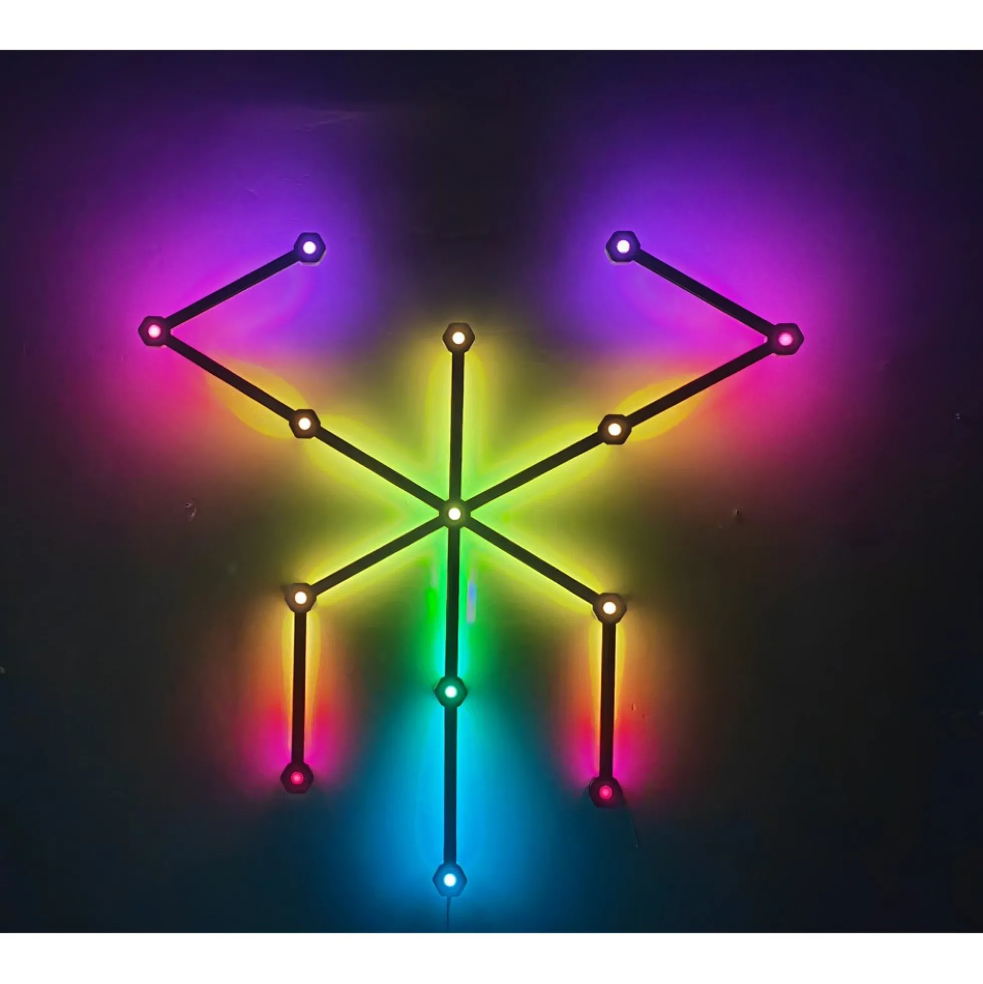 Hexa-Light RGBIC komplet sæt - 9 lysskinner, Vægmonteret, Bluetooth app styring, USB