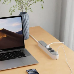 Hombli Smart Power Strip, stikdåse, 3x230V, USB-A, USB-C