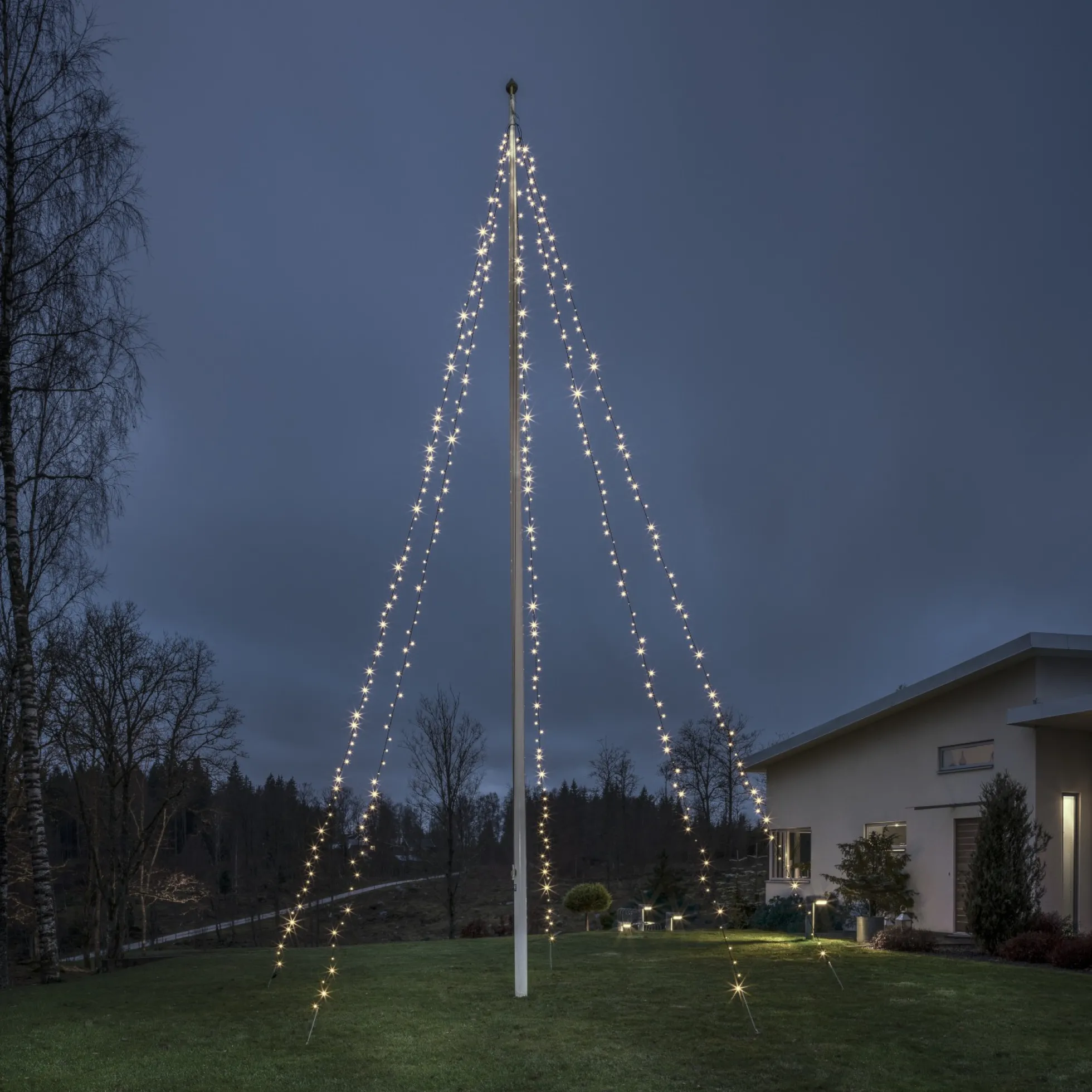 Konstsmide flagstangskæde, 5x100 LED (restsalg)