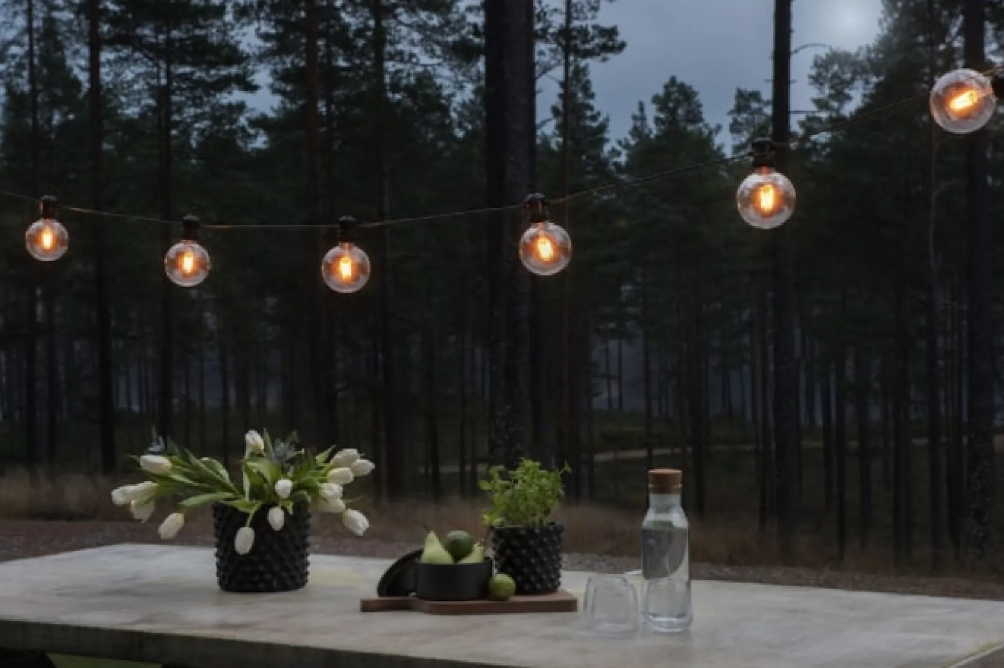Konstsmide tillægslyskæde E27, 10 ravfarvede LED, sort