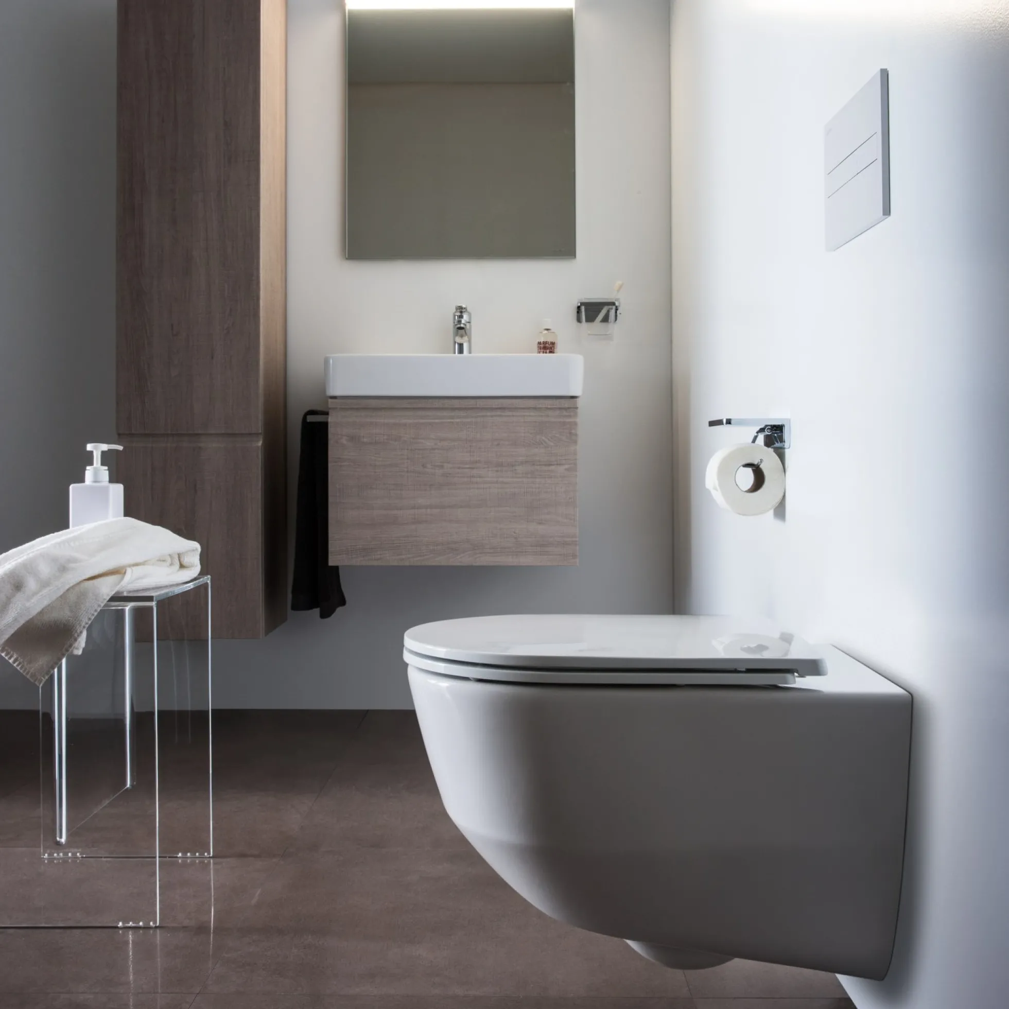 Laufen Pro Toiletsæde, slim med Softclose & Quickrelease, hvid