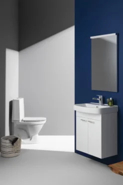 Laufen RIGO Gulvstående toilet, P-lås, 650x360mm. Hvid.