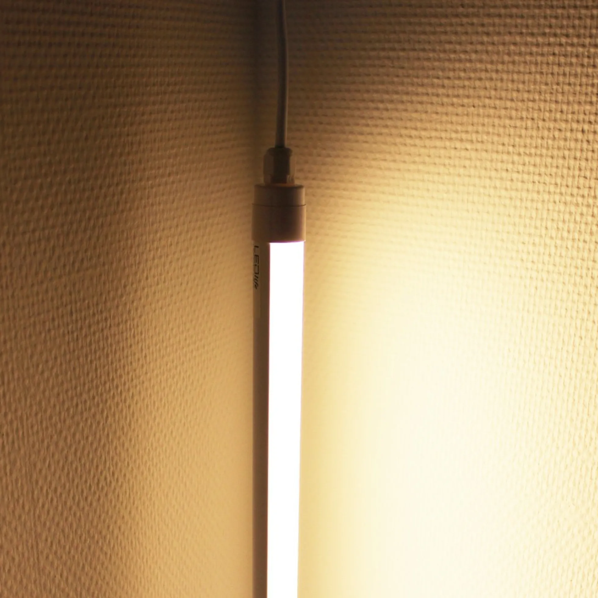 LED armatur, gennemfortrådet, IP65, Ø25cm