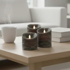 LED bloklys med bevægelig flamme og fjernbetjening, sortmeleret, sæt med 3 stk, højde 10/12,5/15 cm, Ø10 cm, ægte stearin