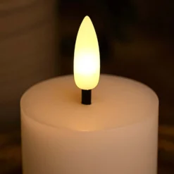 LED bloklys med flammeeffekt, hvid - 2 stk, inkl. fjernbetjening og timer, 7,5 cm høj, Ø5 cm, ægte stearin