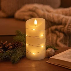 LED bloklys med lyskæde og flammeeffekt, 15 cm høj, inkl. fjernbetjening, ægte stearin, Ø7,5 cm