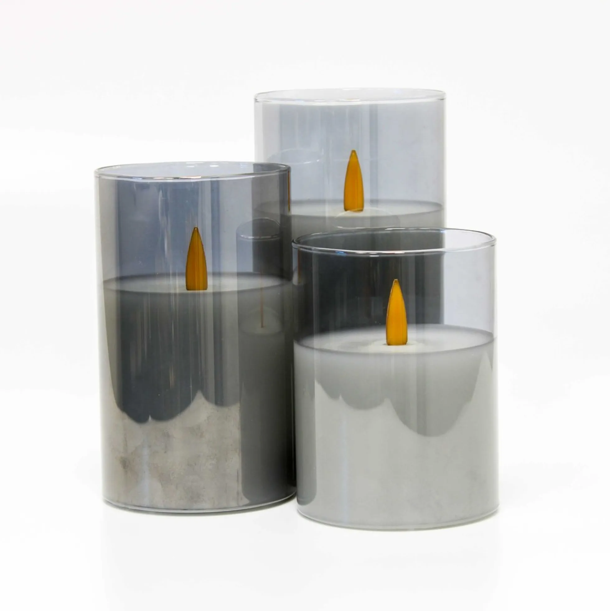 LED Bloklys sæt i røgfarvet glas Ø7,5cm, 3 stk, med flammeeffekt - Inkl. fjernbetjening og timer, 10/12,5/15cm høj, ægte stearin - LEDlife