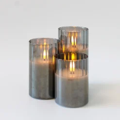 LED bloklys sæt, røgfarvet glas, flammeeffekt, 3 stk, 10/12,5/15 cm, inkl. fjernbetjening og timer, ægte stearin