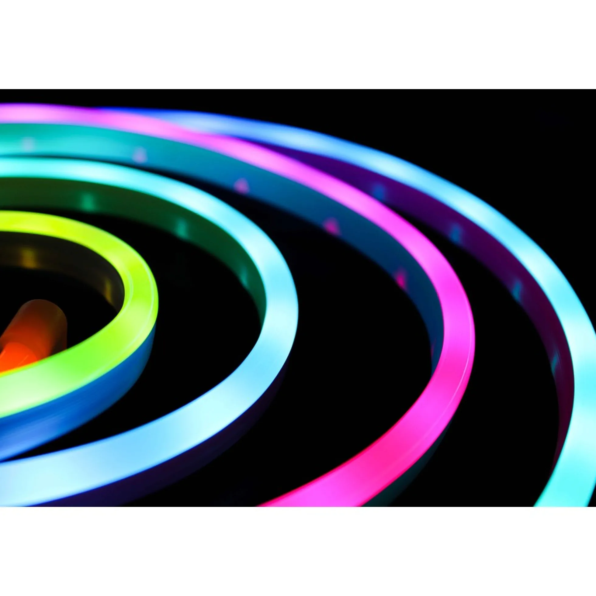LEDlife RGBIC Neon Flex komplet sæt, Bluetooth app og fjernbetjening, inkl. montage og USB, 3W, 5V - 250 cm