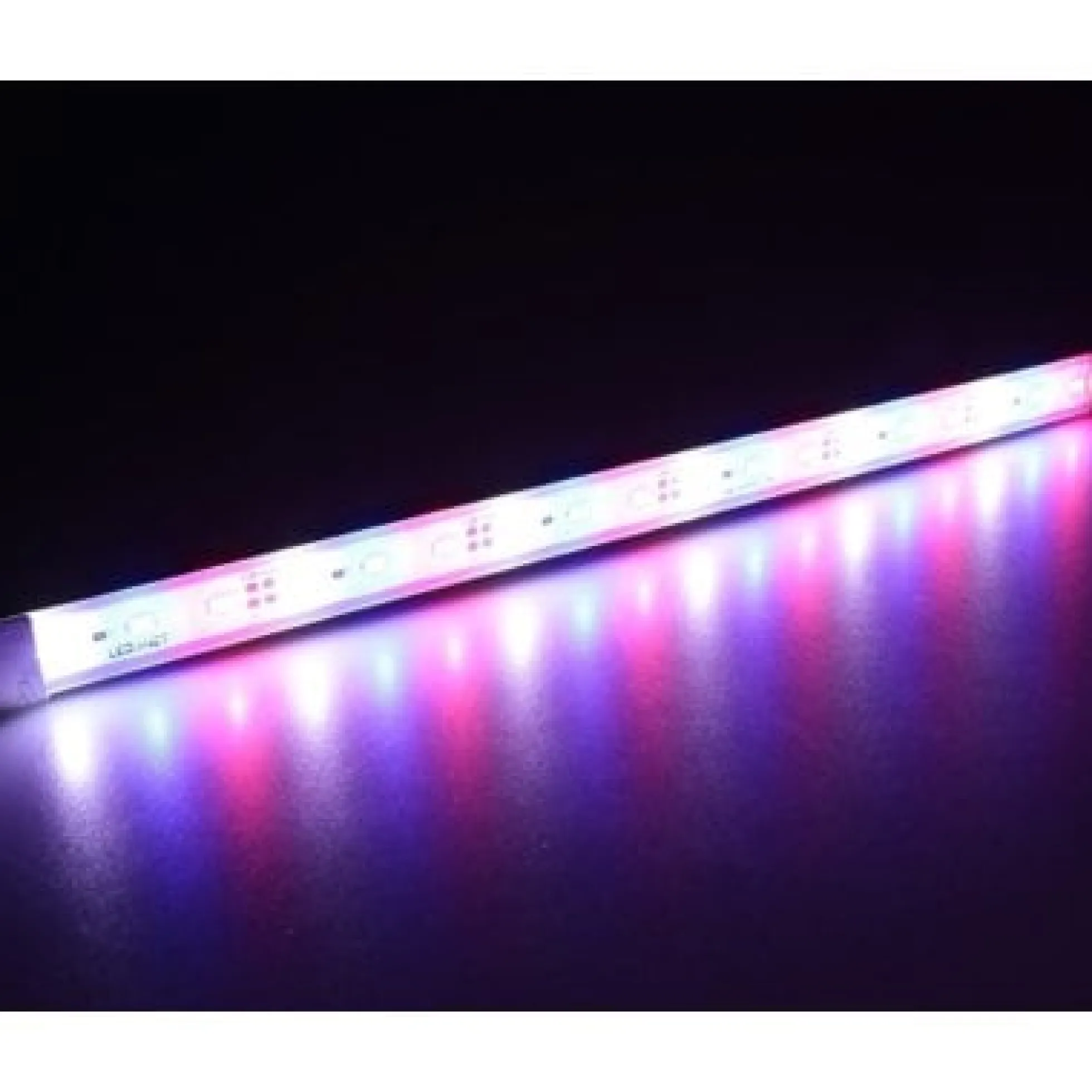 LEDlife vækstlys LED strip med aluprofil, 24V, 3:1 rød/blå IP65, med stik