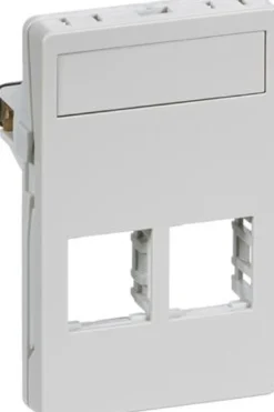 LK FUGA® – Dataudtag til 1-2 stk. Actassi konnektorer, 1½ modul