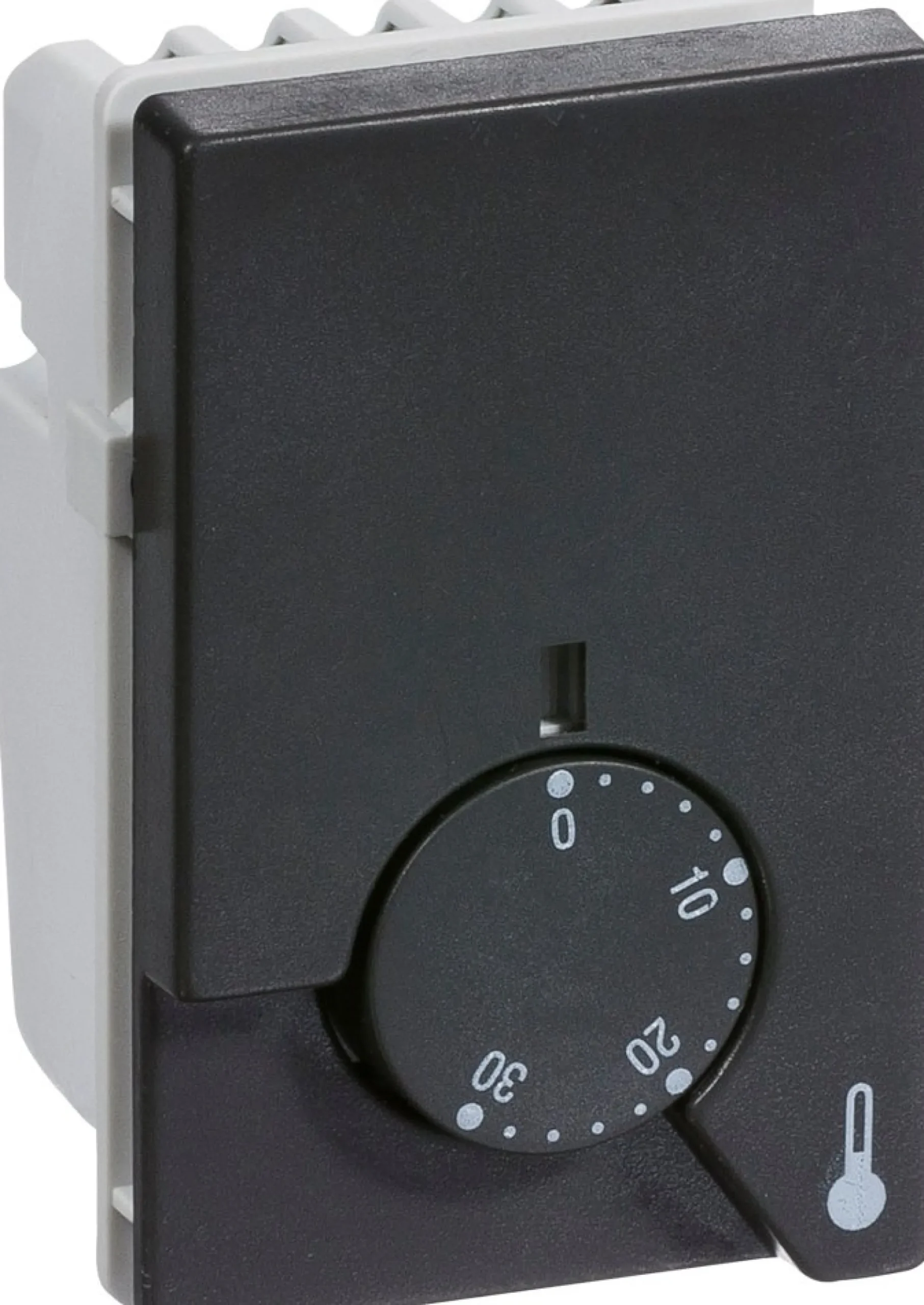 LK FUGA® – Gulvvarmetermostat med natsænkning og gulvføler, 230Vac / 50Hz, 1½ modul