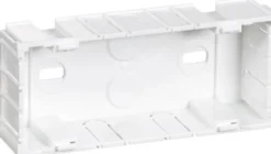 LK OPUS® 66, Dåse til installationskanal, 2½ modul, hvid – Lauritz Knudsen