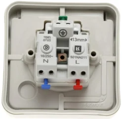 LK OPUS® 74, Stikkontakt med jord, 1 modul – Lauritz Knudsen