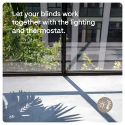 MotionBlinds trådløst/motoriseret rullegardin, mørklægning, Bluetooth, sand, komplet