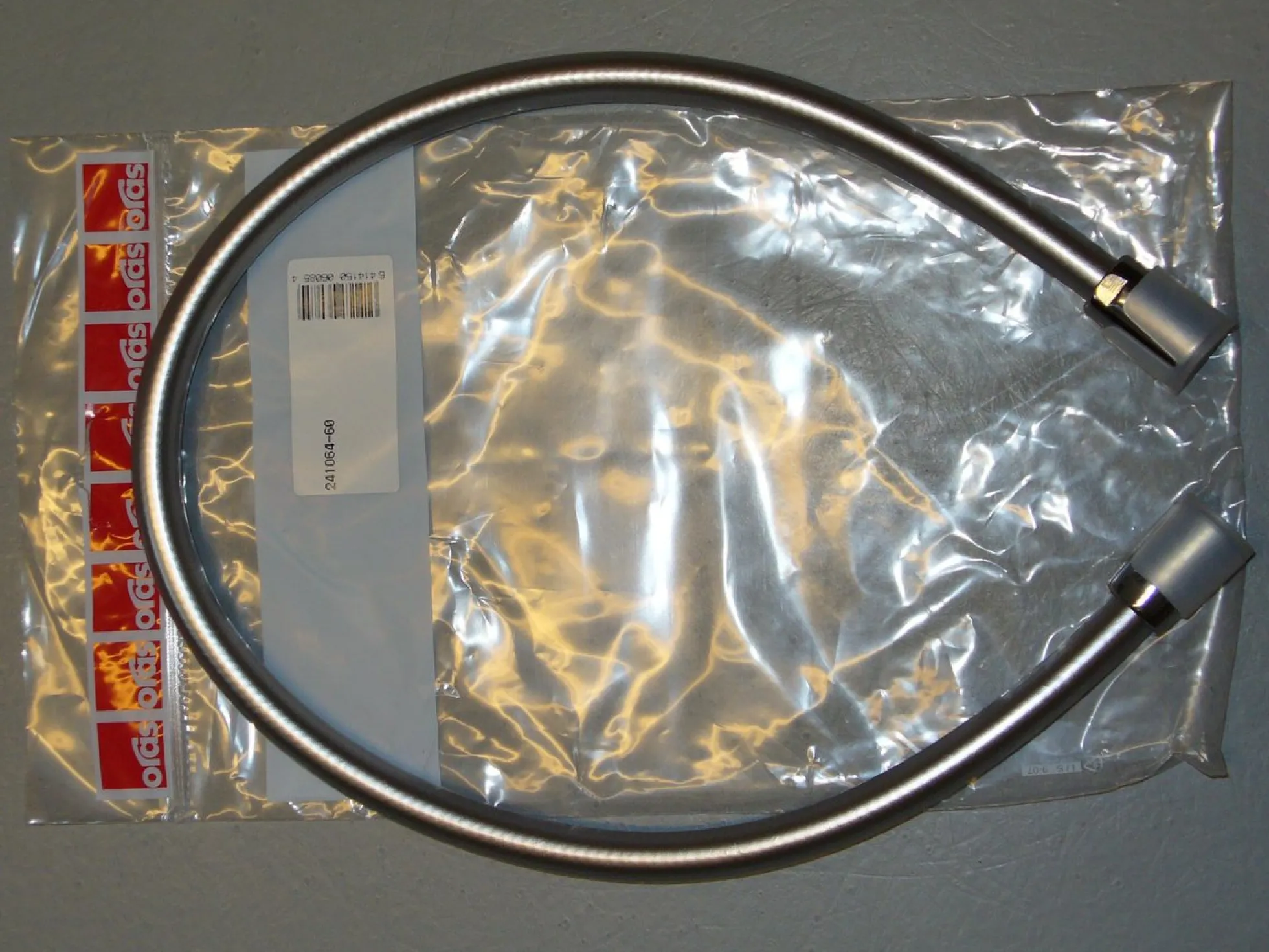 Oras Hydra bruseslange, 700 mm, satin, krom