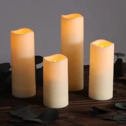 4-pak LED udendørs bloklys, Ø5,5cm, højde 10/13/15/17cm, inkl. fjernbetjening