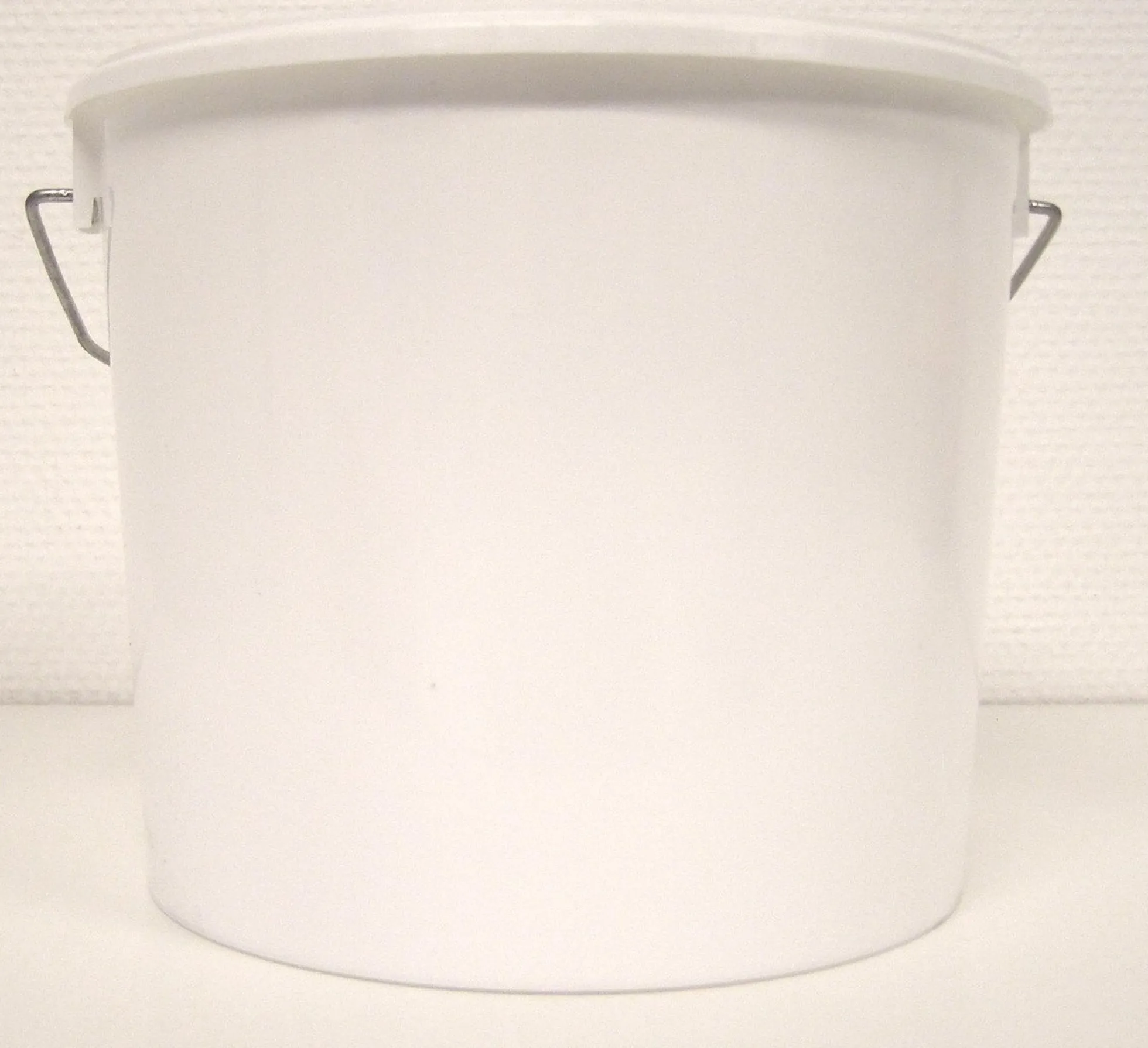Plastspand, hvid, 194 mm, 3,5 liter
