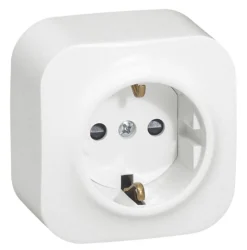 Schuko stikkontakt, hvid, 16A, inkl. underlag - Forix Legrand