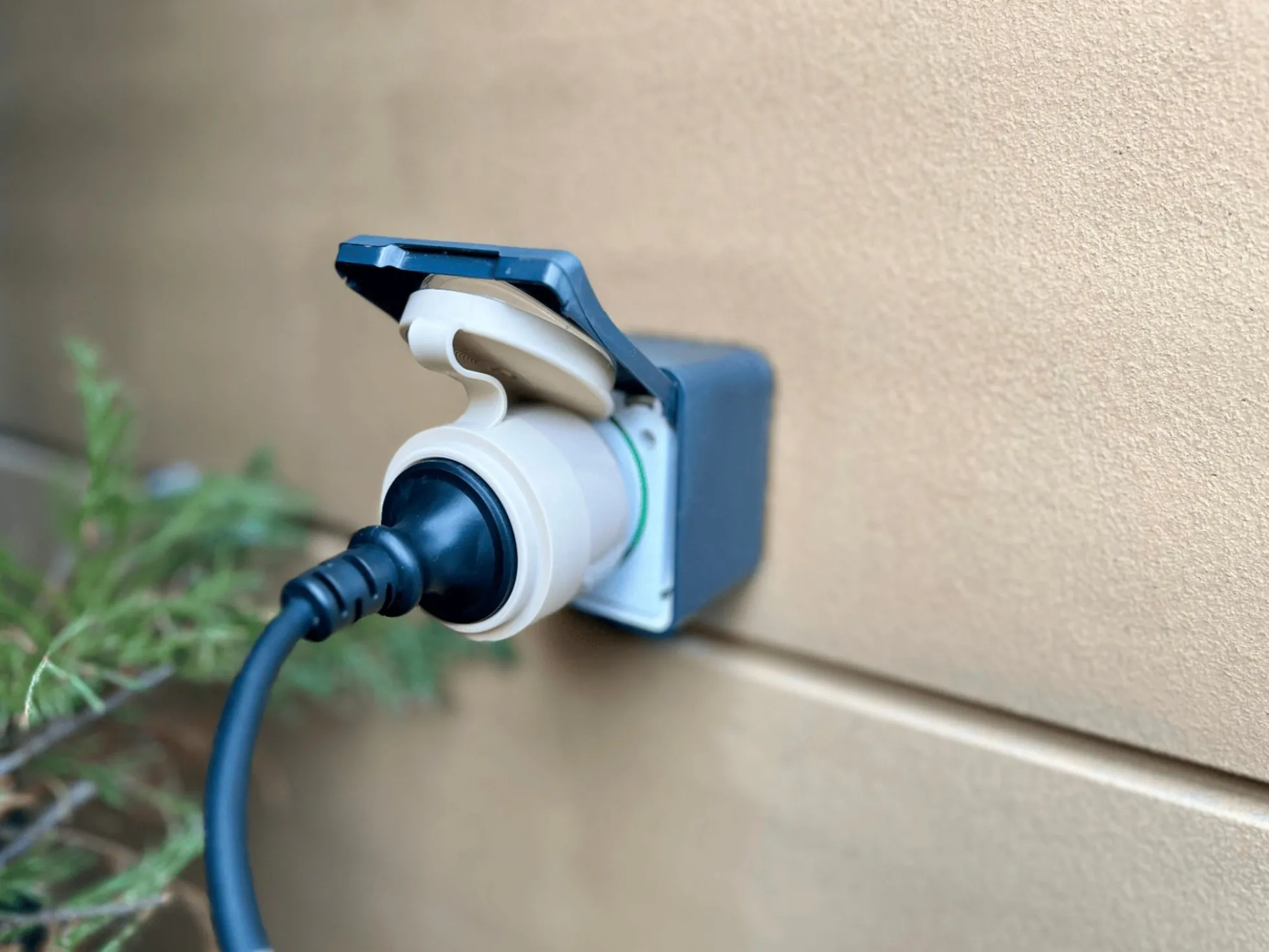 Shelly Outdoor Plug S Gen3, WiFi smartplug, 12A, Matter