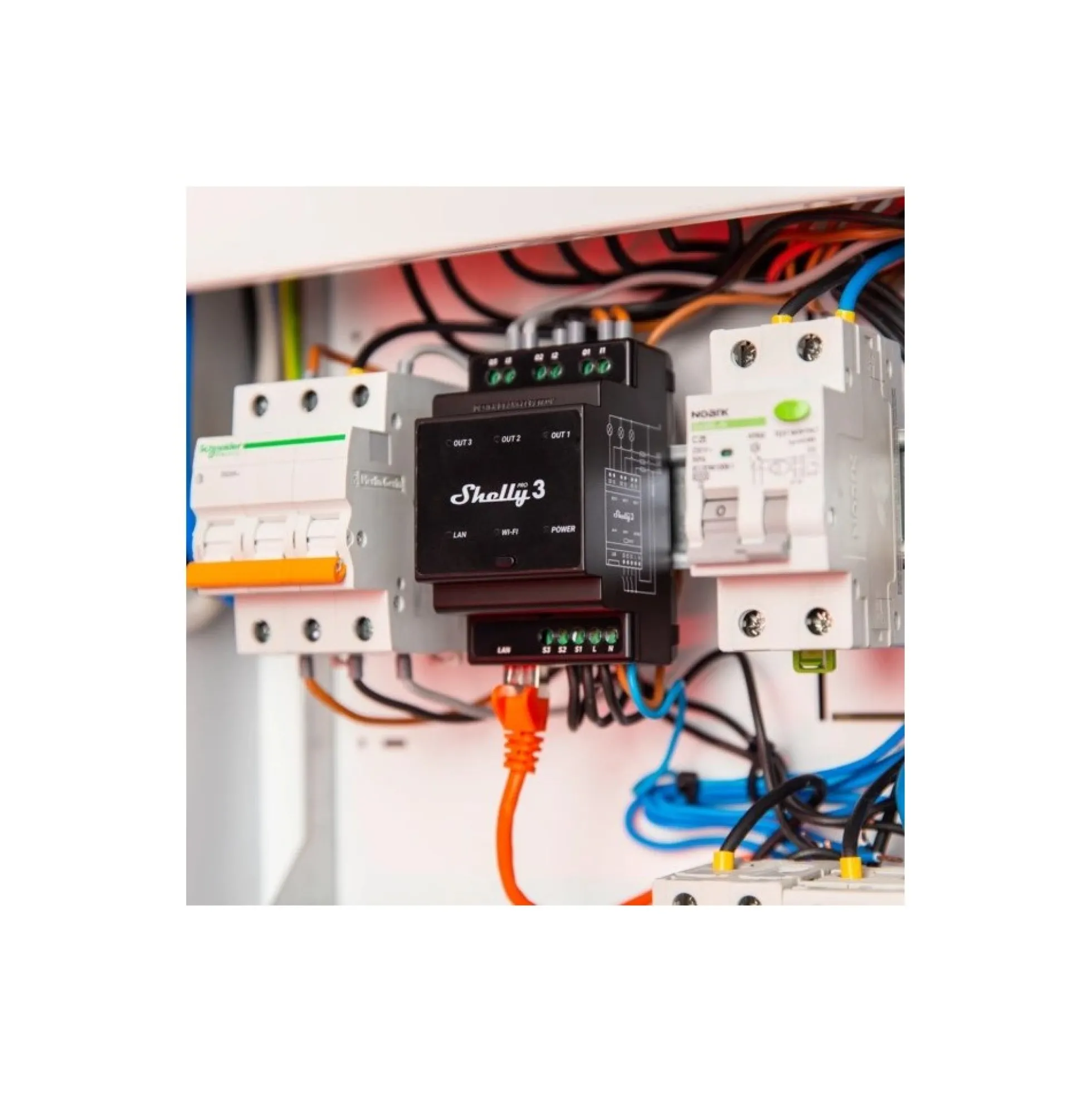 Shelly Pro 3, WiFi relæ 3-kanals 3x16A (48A max), potentialfrie kontaktsæt, DIN-skinne