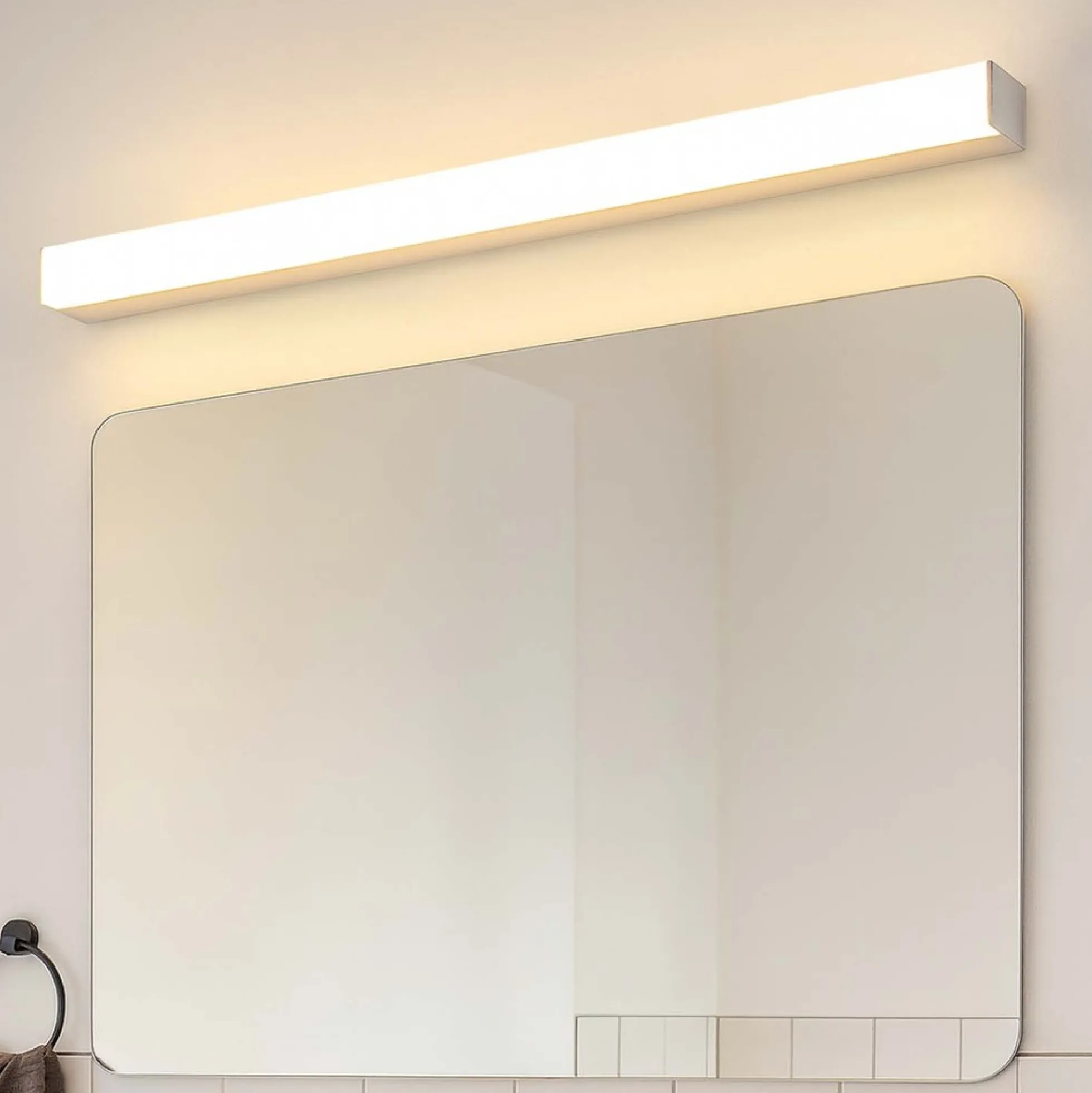 SKÄR 120 cm spejllampe til badeværelse, RA 92, 20W, IP44, hvid, dæmpbar, 3000K