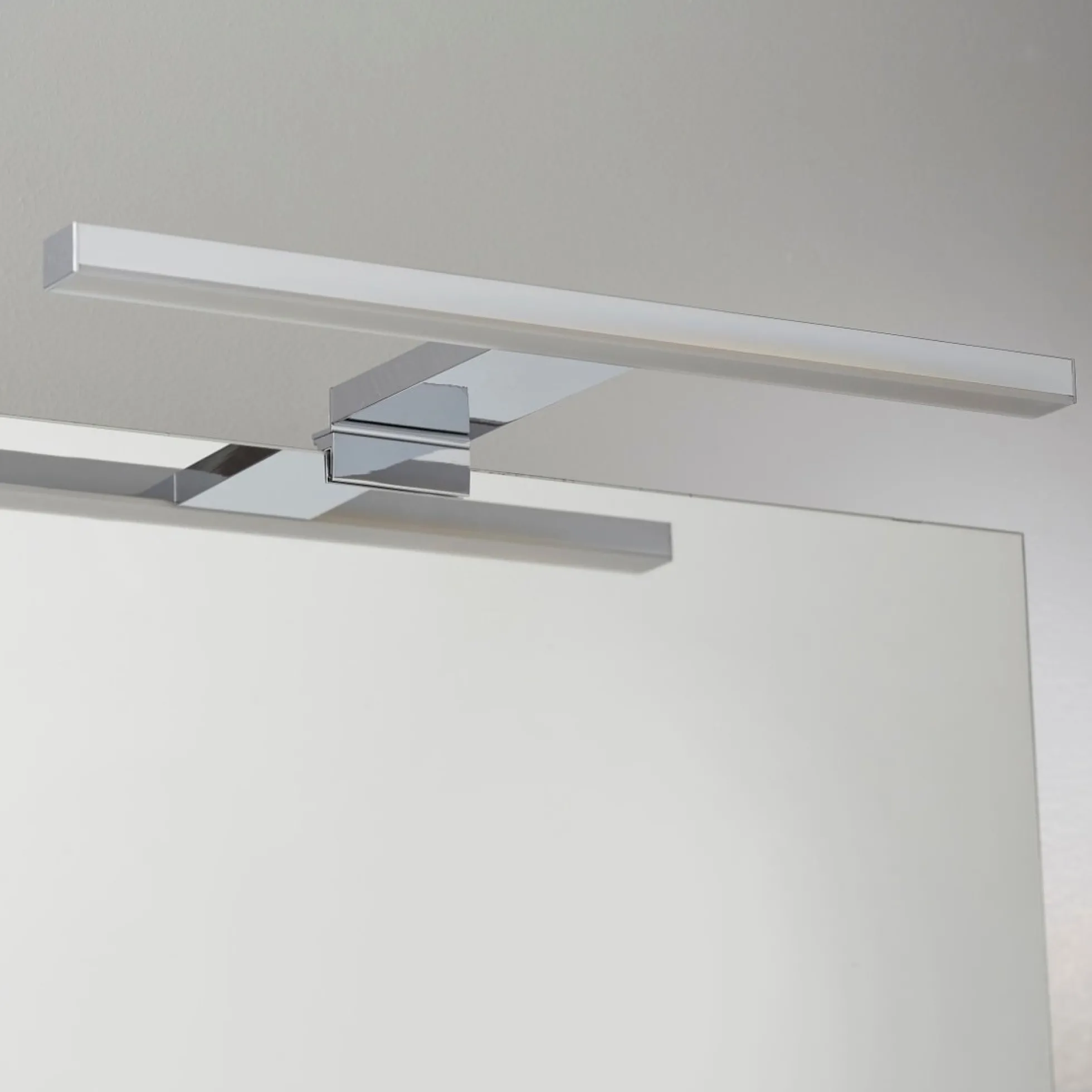 Spejllampe, Lagan, 580 mm, 230 V, 7,5 W