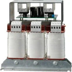 STRØMF. 3-F 9A Pri 575-/SEK 24V