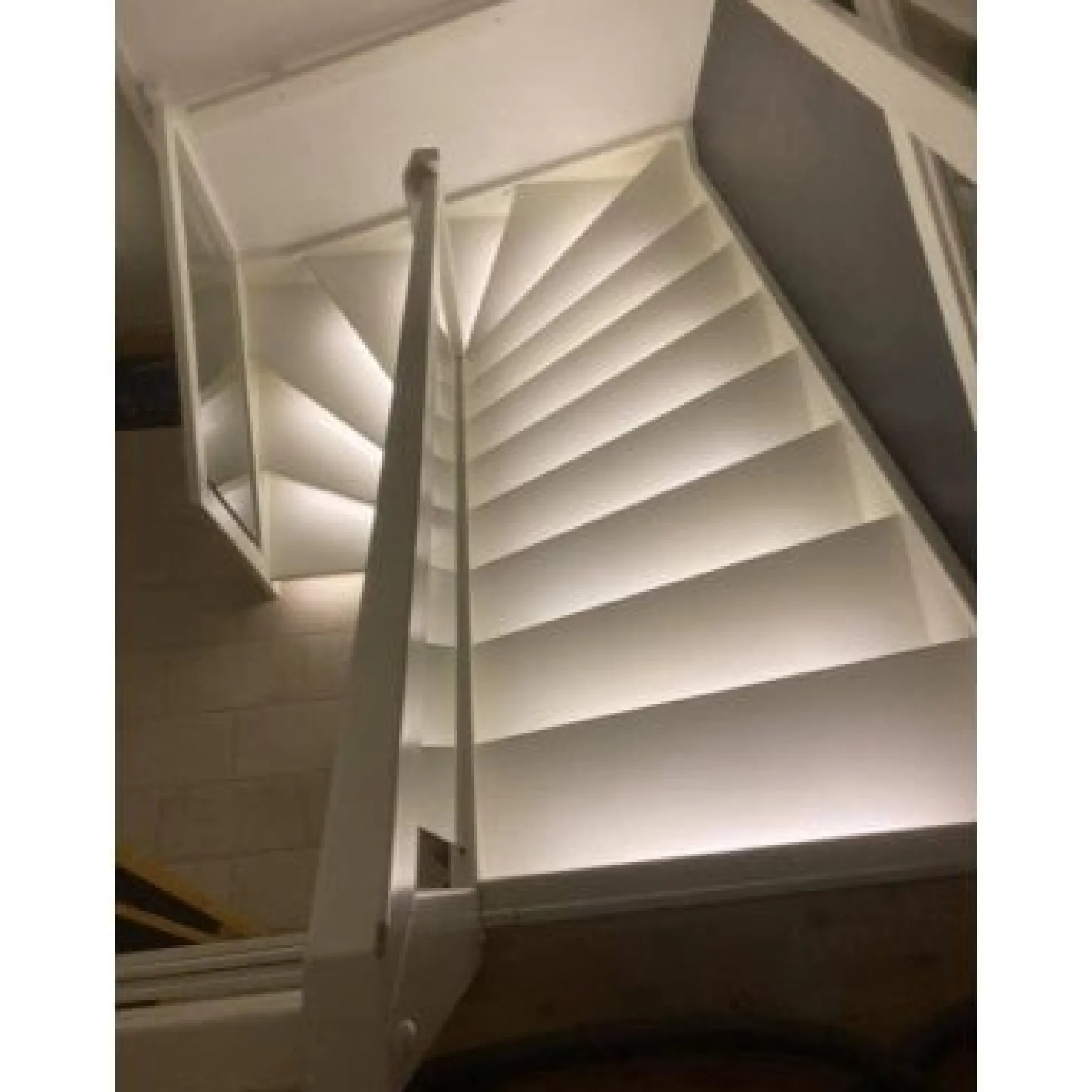 Trappe aluprofil med LED strip, 70 cm, 4W, 24V, IP65, med stik
